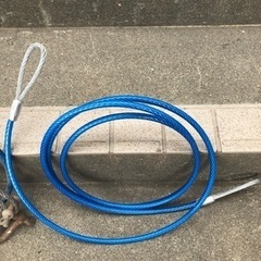 牽引ワイヤー　車　の画像