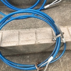 牽引ワイヤー　車　の画像