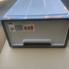 押入れ収納ケース3個の値段の画像