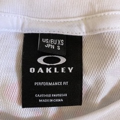 オークリー/Tシャツの画像