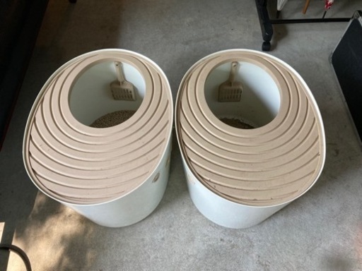 猫トイレ、猫砂