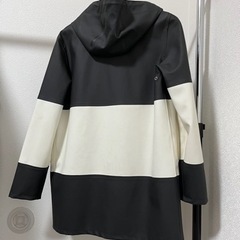 【STUTTEN HEIM】レインコートジャケット！の画像