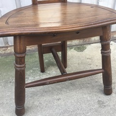 スリムでレトロな鏡台の画像