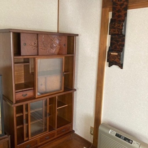 綺麗な茶箪笥
