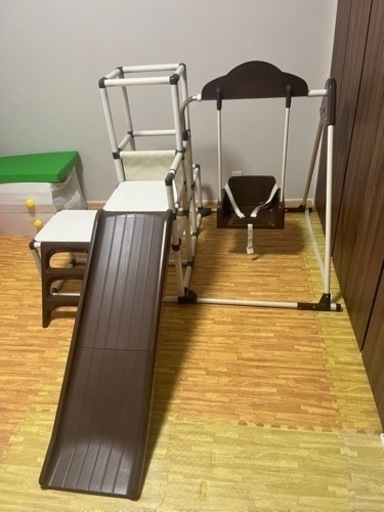 ジャングルジム