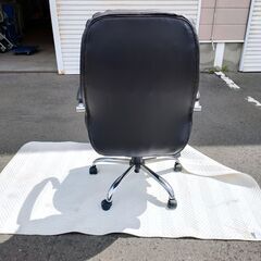 ワークチェアグラス革　ニトリ　オフィスチェアの画像