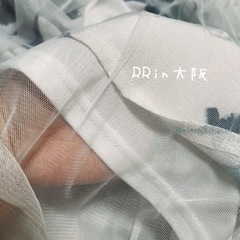 《大きいサイズ/サイズ不明》美品✨青白チュールレースのさらさらスカートの画像