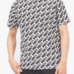 【新品タグ付き】プーマ ホワイトTシャツの画像