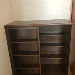スライド式本棚II