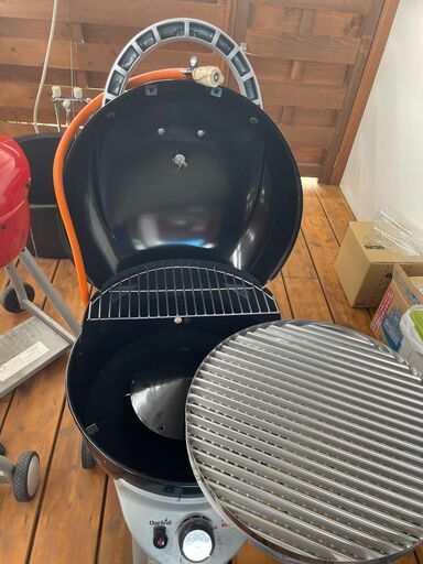 BBQガスコンロ　char-Broil　Patio Bistro 240 ガスグリル　展示品　☆値下げいたしました☆ BBQガスコンロ char-Broil Patio Bistro 240 ガスグリル ☆中古