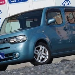 色も装備も珍しい👀特に3枚目はなかなか見ないです！　日産　キューブの画像