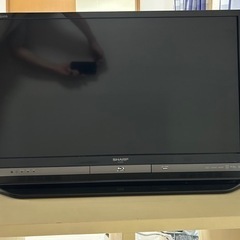 32インチ液晶テレビ