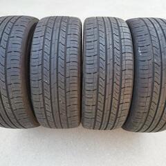 215/45R18 の画像