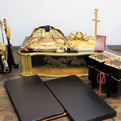 【ヤ取8/3終了】≪ZR565ジ≫ 雅泉 作 五月人形/兜飾り 一式 兜/12号 矢吹糸威 金箔押木彫龍頭/金小札松葉打長鍬形 端午の節句/こどもの日 甲冑 季節飾りの画像