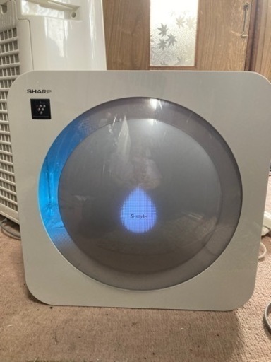 シャープ　気化式加湿機　HV-EX30