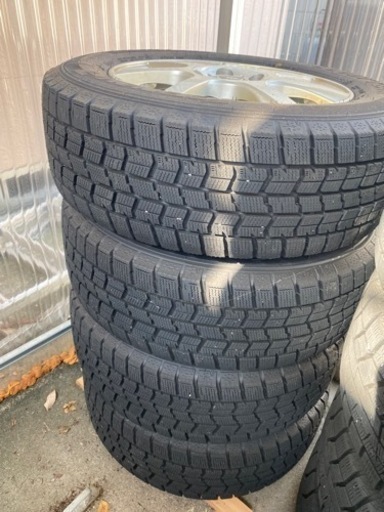 プリウス30 スタッドレスタイヤ