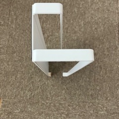 洗濯機につけるマグネット式タオルハンガーの画像