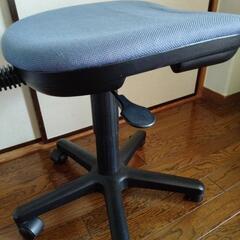デスクチェアの画像