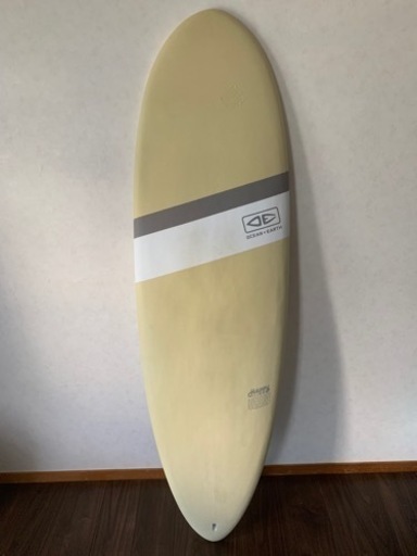 オーシャンアンドアース ハッピーアワー　エポキシ ソフトサーフボード
