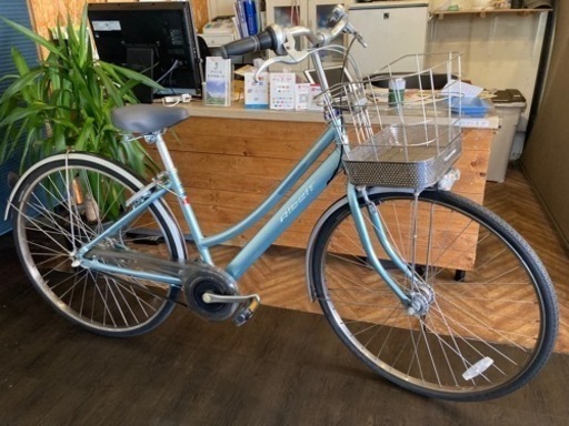【ブリヂストンアルベルト一発2錠の鍵新品！】LEDオートライト　内装5段　27インチ自転車　水色