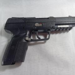 (商談中です。)東京マルイのガスハンドガン、FN5-7(ファイブ...