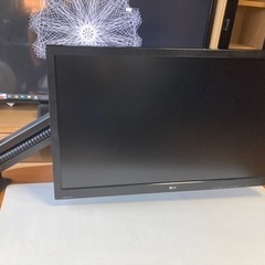 LG 27インチ IPS液晶モニター　+　モニターアームの画像