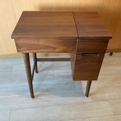 【かわいい】ドレッサー