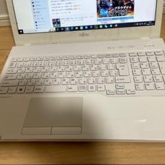 富士通FMVWWA27W ノートパソコン 美品の画像