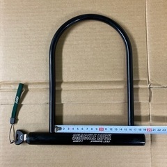 U字ロック バイク 盗難防止の画像