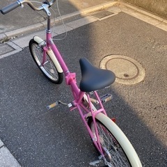 折りたたみ自転車20インチの画像