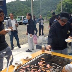 【鳥取県西伯郡：学歴不問：未経験OK：第二新卒】猫の手も借りたい。あなたの力が必要です。新日本建設　地盤改良工事スタッフの募集です。の画像