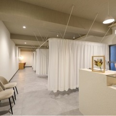 パリジェンヌ、まつ毛パーマ専門店で週3休みで働きませんか！？の画像
