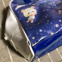 プールバックの画像