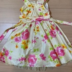 子供服(ドレス・お出掛け着)