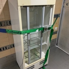 東京都内どこへでも持って行きます！業務用冷蔵ショーケースの画像