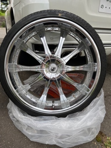 レグザーニ26インチ　タイヤホイール　ランクル200 