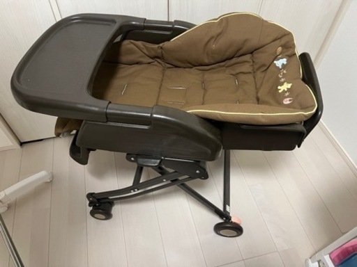 アップリカ ハイローベッド＆チェア ユラリズム イージーウォッシュ