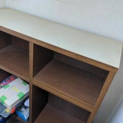 【お届けで決定済】大きめ本棚の画像