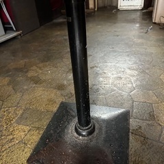 使い易い店舗用テーブルの画像