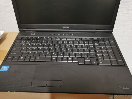 東芝　ノートパソコン　TOSHIBA dynabook Satellite B451/E