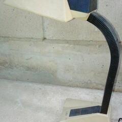 蛍光灯スタンド　動作品