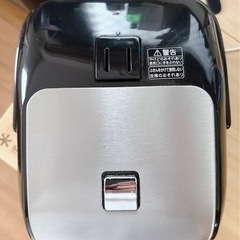 TOSHIBA 3合　炊飯器の画像