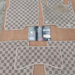 ﾌﾛｧｰ マットの画像