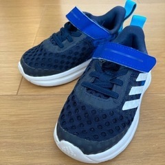 adidas フォルタラン スニーカー 13.0cm
