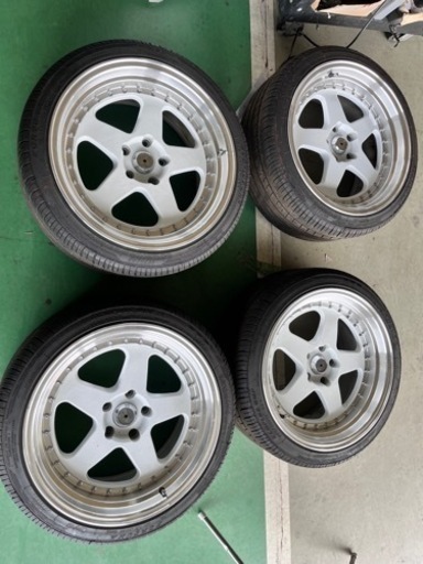 225/40/R18 深リムホイール