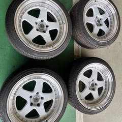 225/40/R18 深リムホイール