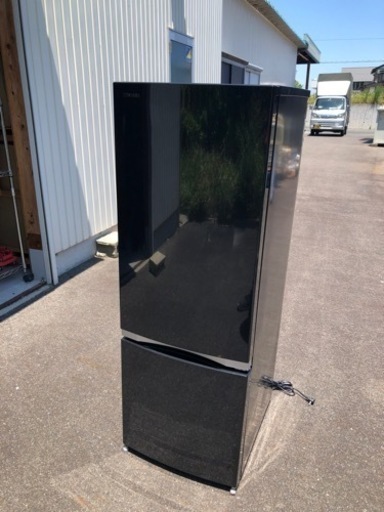 少し大きめの2ドア冷蔵庫（洗浄・除菌済）人気のブラック♪☆東芝☆GR-M17BS☆171L☆2018年製☆動作確認済み☆シャープ☆中古品【こちらは店舗です。浜村鹿野温泉ICから3分 買取本舗 宮本リサイクル 営業時間9～19時 定休日水曜のみ←連絡できませんm(_ _)m】