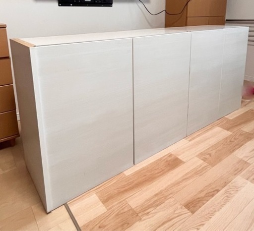 LIXIL ダウンウォール　ウォールキャビネット　キッチン収納　昇降式 吊り戸棚