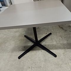 NB　一本足　ダイニングテーブル　店舗用テーブル　グレー『中古美品』の画像
