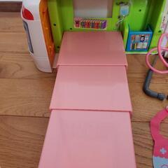 ぽぽちゃん救急車の画像